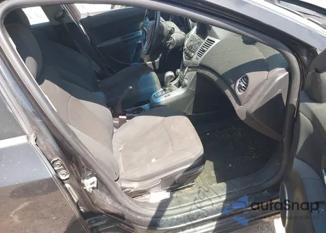 2011 Chevrolet Equinox 1Lt z USA, uszkodzony, nr VIN 2CNFLEEC8B6286798